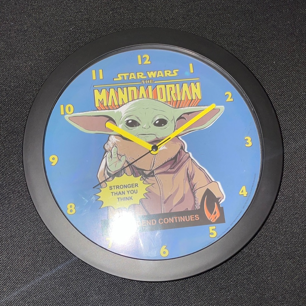 Star Wars Yoda clock